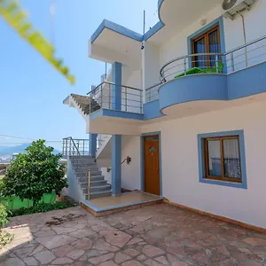 https://vila-flori.albaniahotels.org